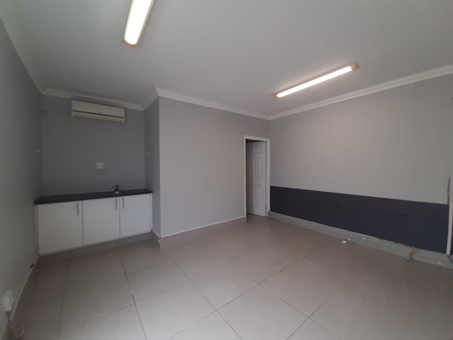 To Let commercial Property for Rent in Berea Eastern Cape
